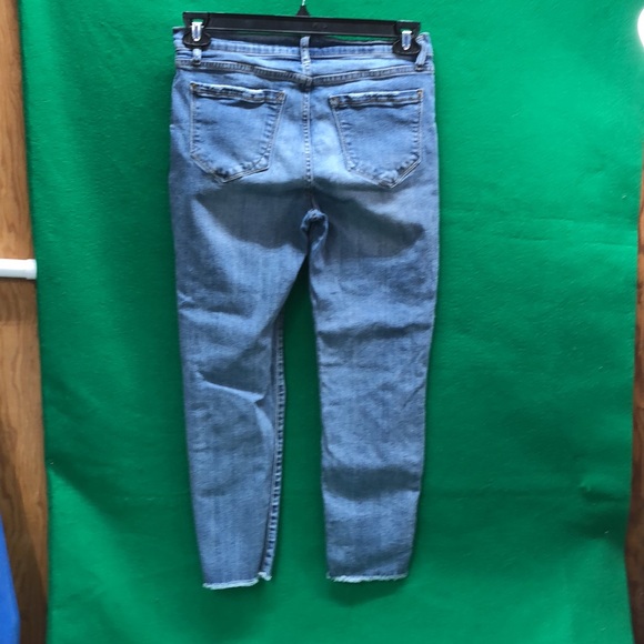 Kenzie Skinny Crop Distressed Jeans Women’s Size 8/29 - Picture 4 of 7